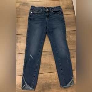 Judy Blue raw hem cropped jeans
